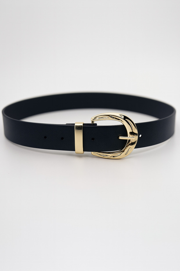 Women's Faux Leather Belt with Patterned Buckle – for Stylish and Elegant Everyday Outfits