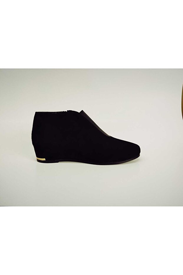 Women's Genuine Leather Sole Black Suede Boots with Accessory Detail