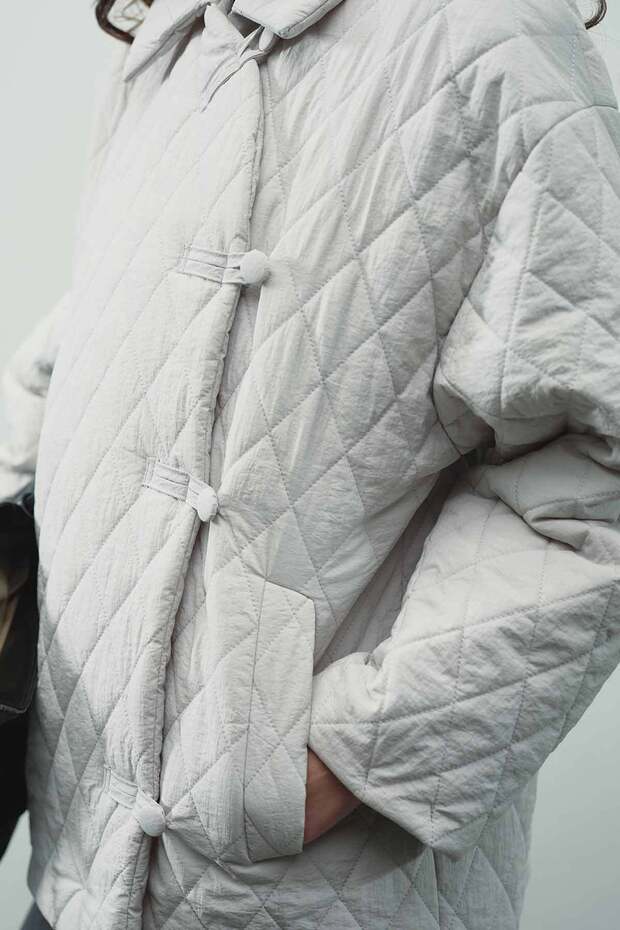 معطف رمادي مبطن بأزرار - 5