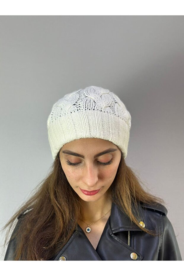 White Knitted Women's Beanie