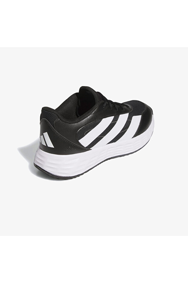 GAMECHASER          CBLACK/FTWWHT/GRESIX - 3