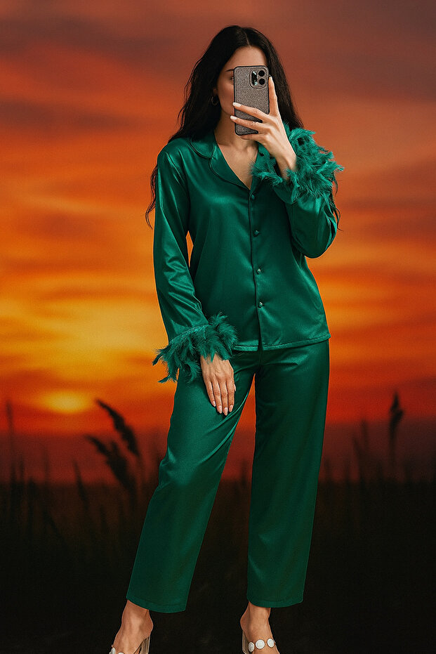 Women's Emerald Green Feather Detailed Satin Pajama Set