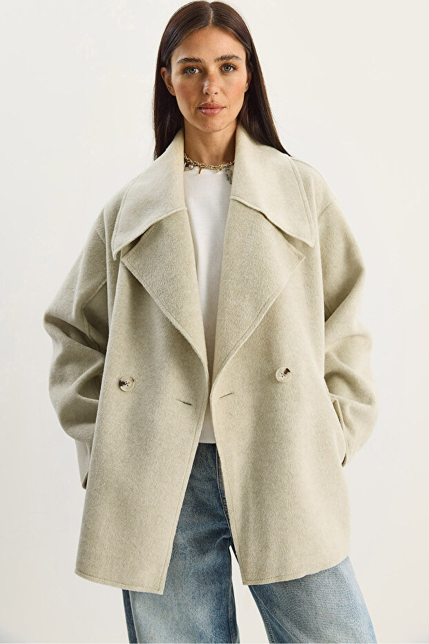 Women's Beige Wide Collar Pocket Detailed Oversize Cashmere Coat 38183 60283785