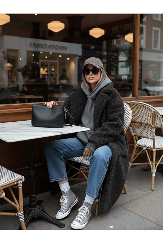 Oversize Önü Düğmeli Peluş Antrasit Mont - 1