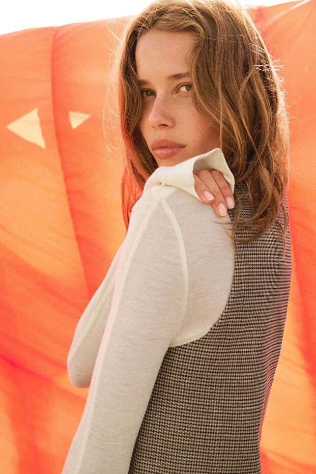 فستان قصير بسحاب أمامي - 3