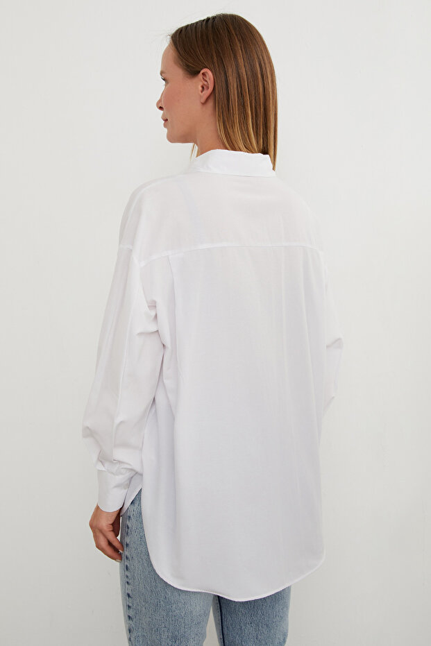Basic Yırtmaçlı Oversize Gömlek - 6