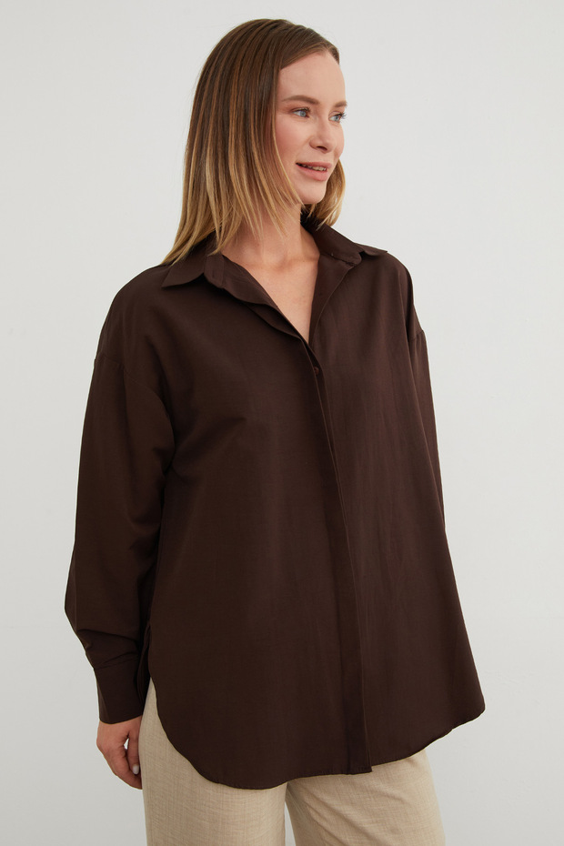 Basic Yırtmaçlı Oversize Gömlek - 4