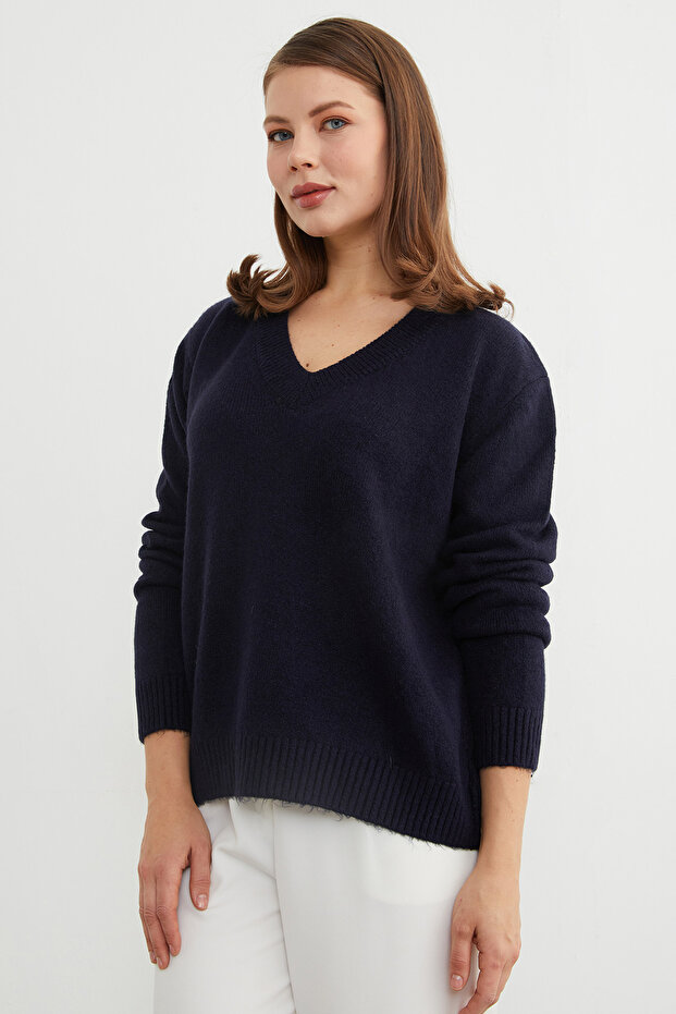 Basic V Yaka Salaş Kazak - 5