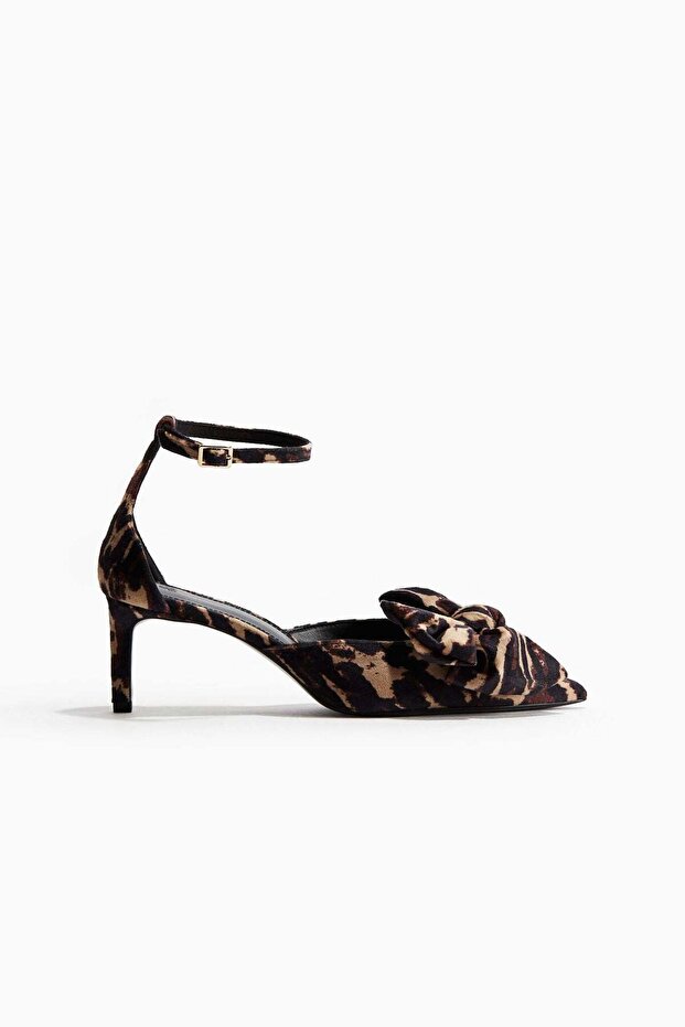 Bow-detail velour court shoes