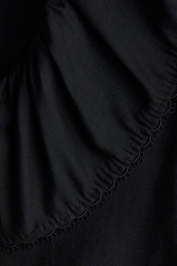 بلوزة برباط أمامي - 1