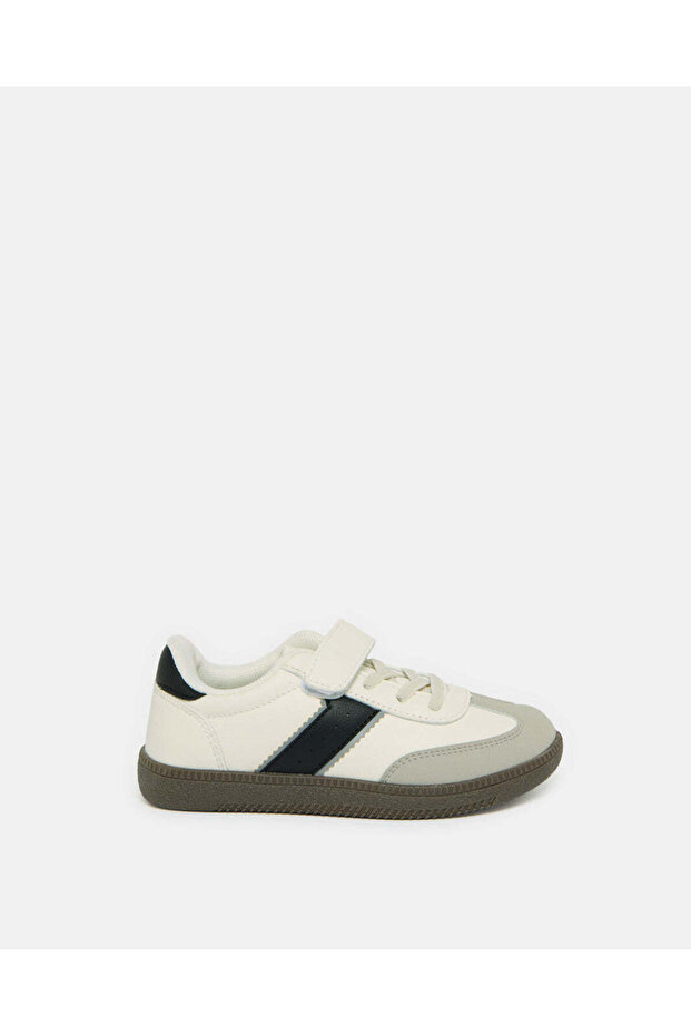 Boys White Retro Sneakers