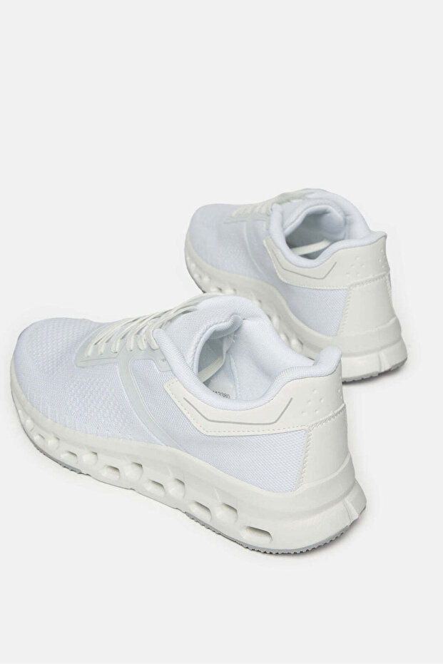 Men White Material Block Trainer - 4