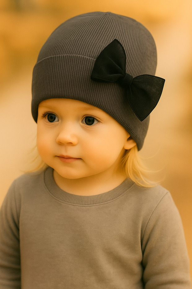 Flexible Ribbed Knit Tulle Bow Detailed Beret