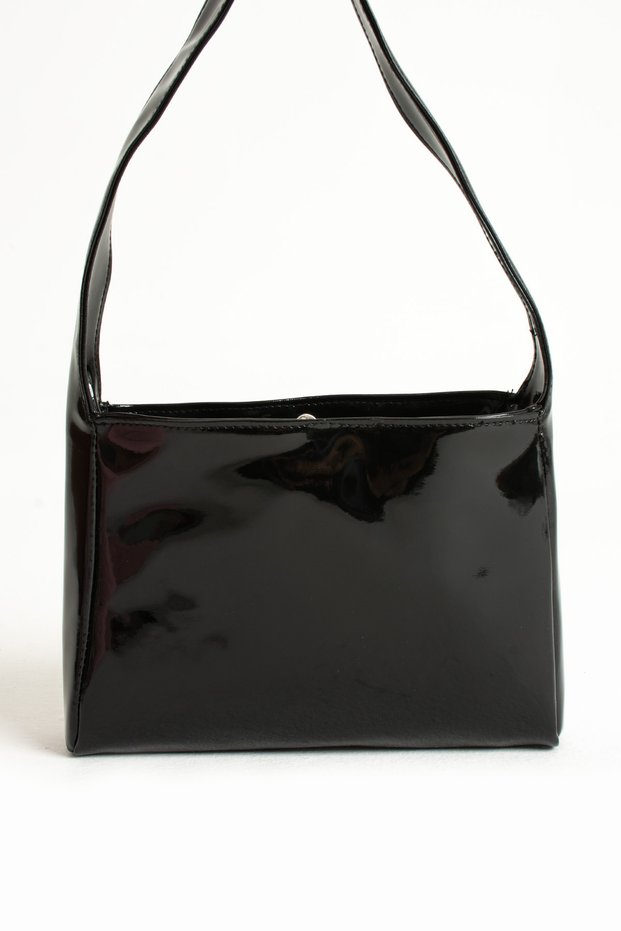 Women's Patent Leather Lined Shoulder Bag with Magnet Closure