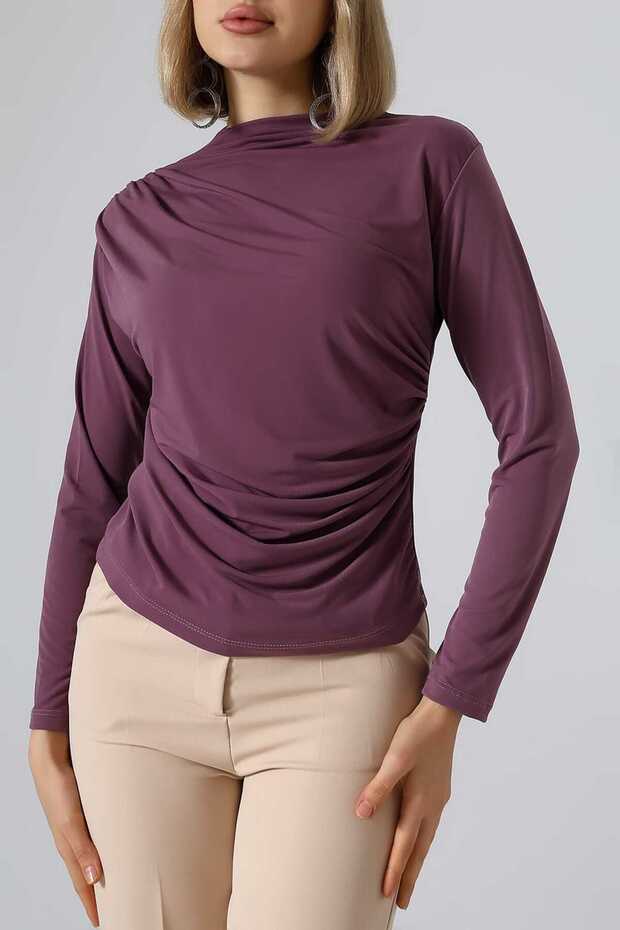 Sandy Turtleneck Ruched Detail Blouse – Comfortable & Elegant