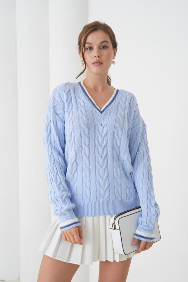 Hair Braid Detailed V-Neck Knitwear Sweater Aw25Kz0075