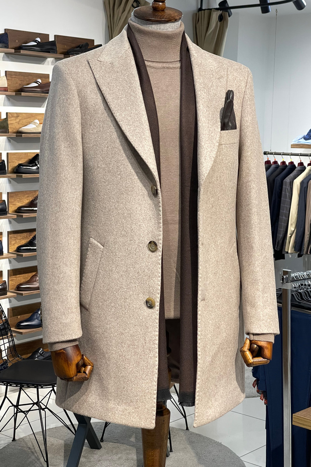 Slim Fit Swallow Collar 70% Wool Mink Color Coat (High Quality)