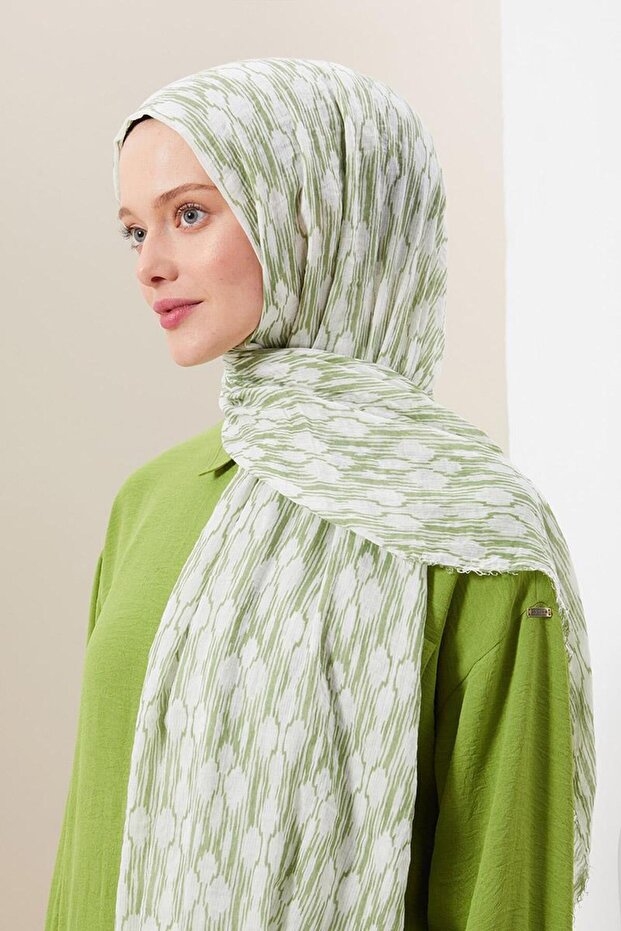 Green Cloud Comfort Line Shawl