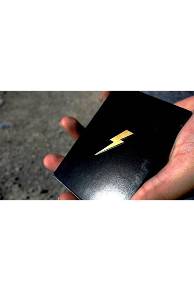 بطاقة لعبة تيتان - 3