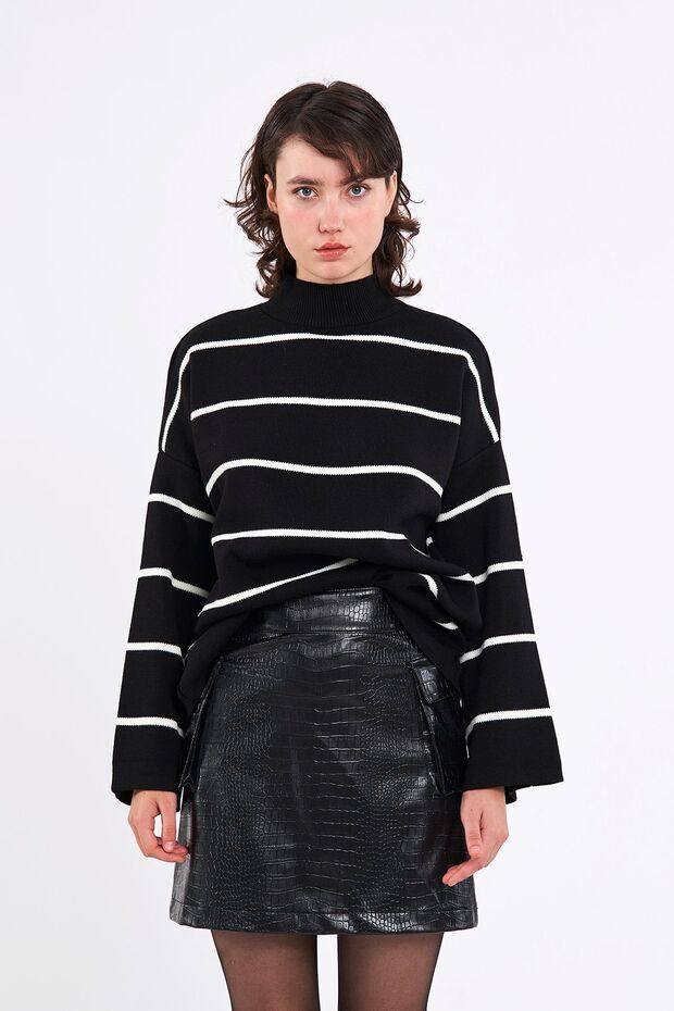 Balıkçı Yaka Siyah Triko Kazak - 2