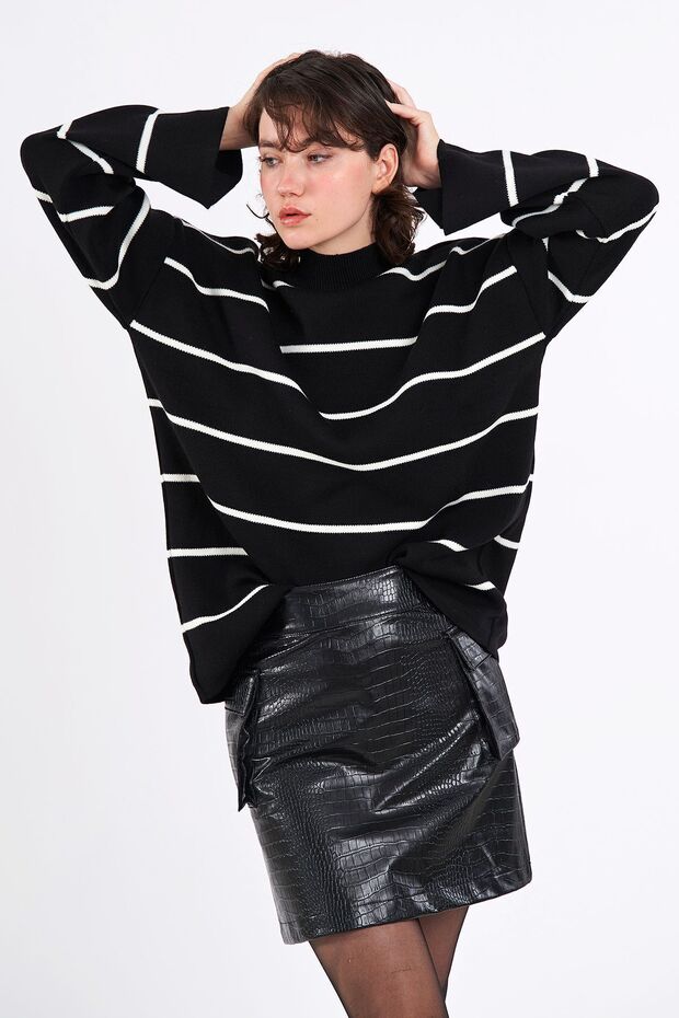 Balıkçı Yaka Siyah Triko Kazak - 3