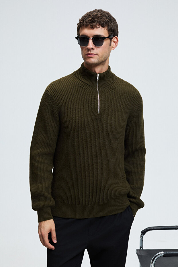 Bernardo men's half-zip stand collar knitwear khaki sweater