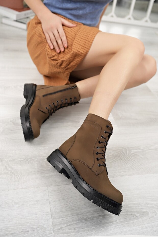 Genuine Leather Women's Daily Boots DC9617