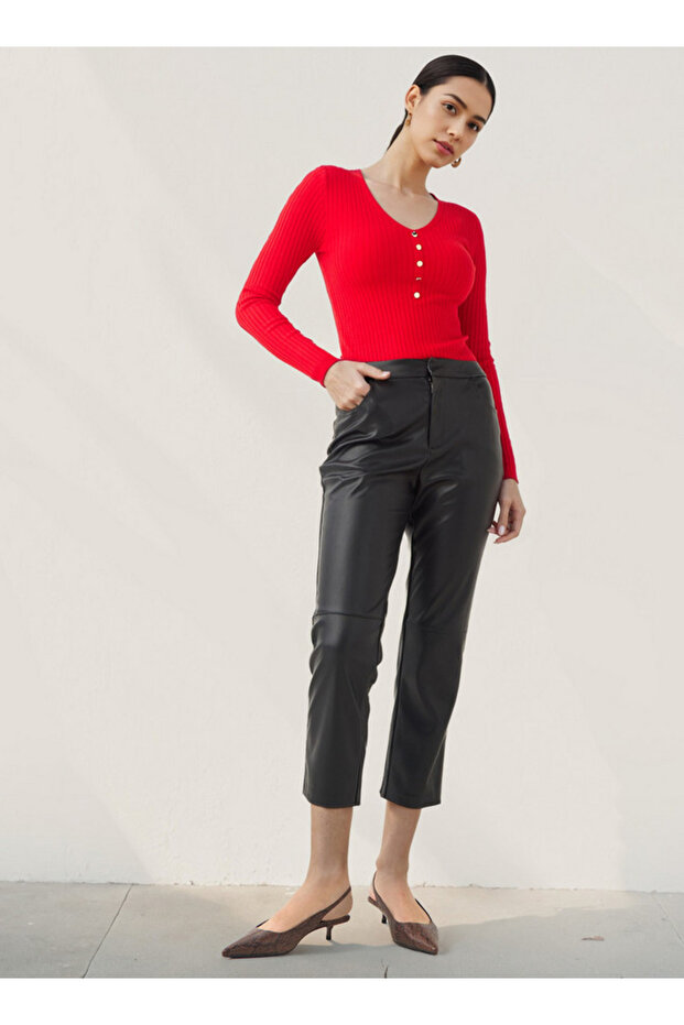 سترة مضلعة برقبة على شكل حرف V - 2