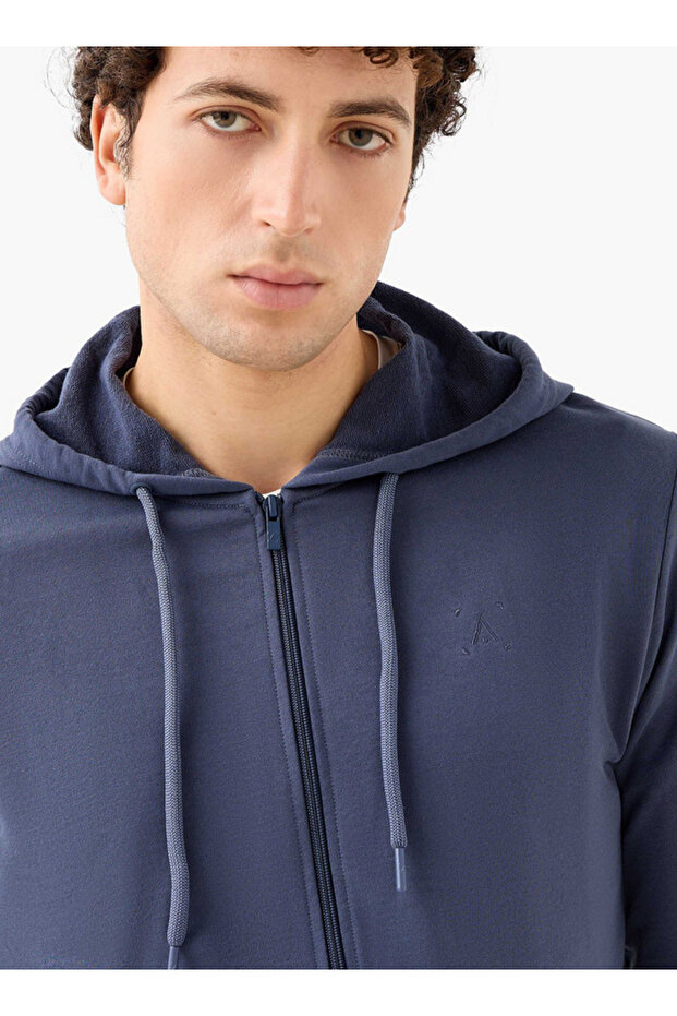 سترة مقنعين - 4