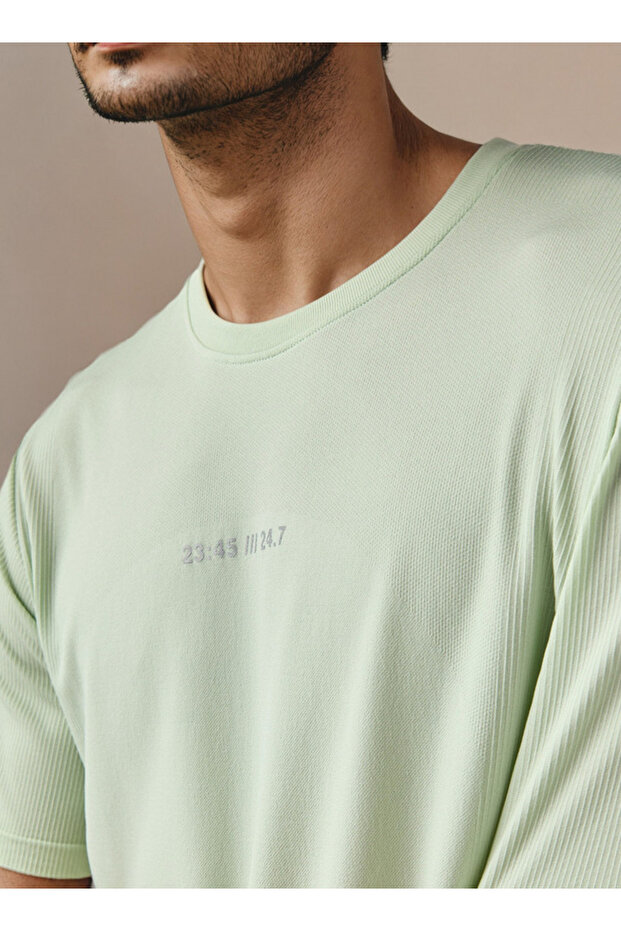 تي شيرت مطبوع بدون درزات - 4