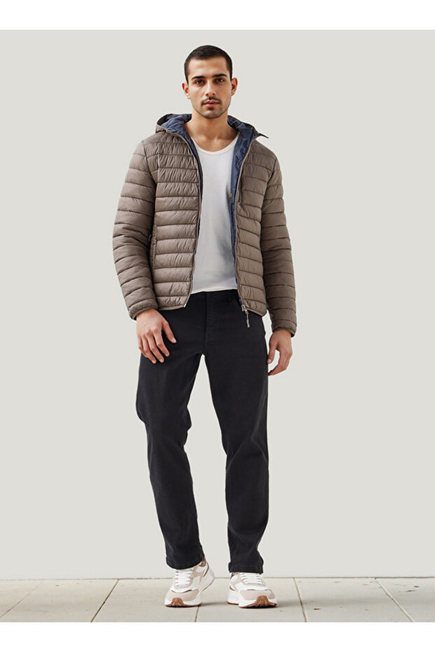 Quilted Lightweight Hooded Jacket - 2
