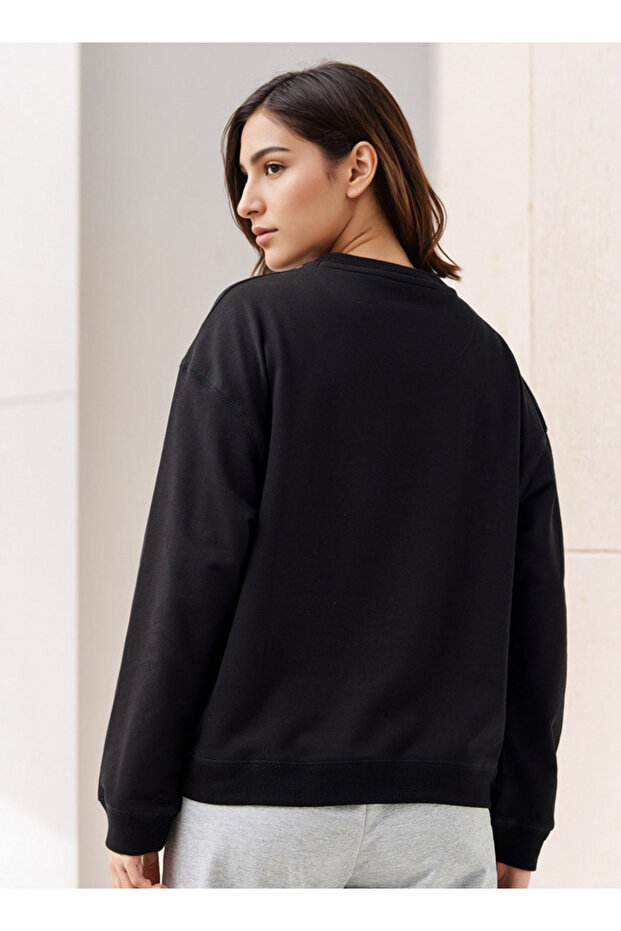 طاقم الرقبة البلوز - 3