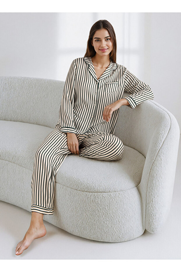 طقم بيجامة مخطط - 1