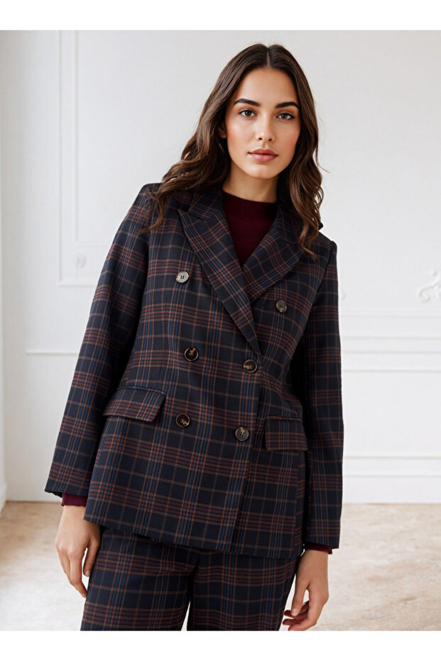 سترة ذات ياقة مربعة - 1