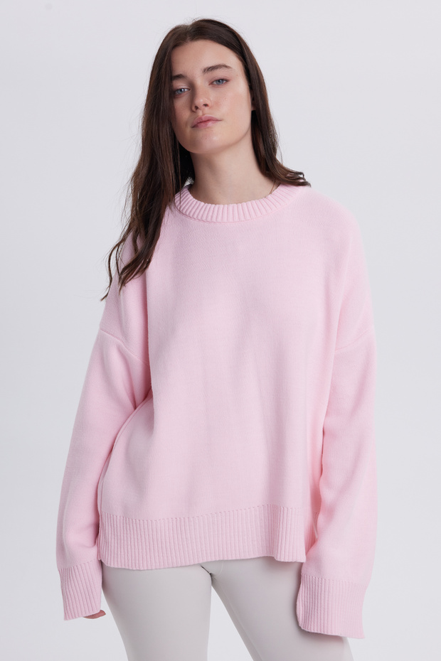Women's Oversized Wide Cut Crew Neck Pink Sweater