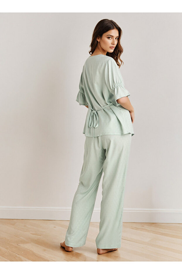 طقم بيجامة (قميص وبنطال بأزرار) من الفيسكوز - 3