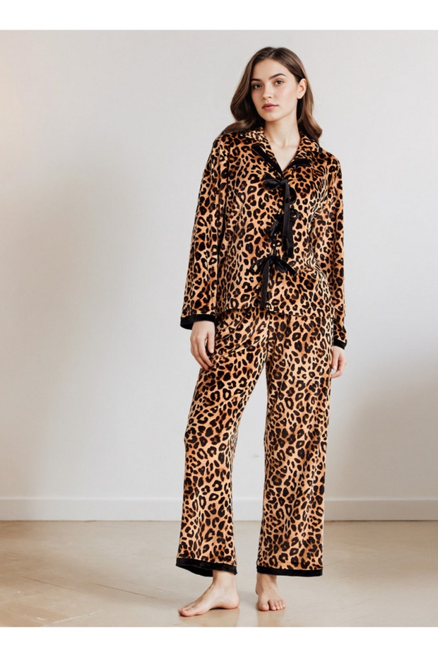 بيجامة بطبعة حيوانية - 1
