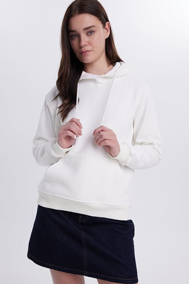 Women's Relax Fit Comfortable Cut Cotton Hooded Kangaroo Pocket Ecru Sweatshirt