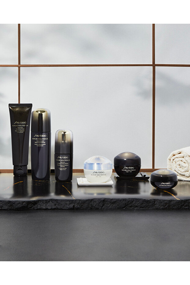 Future Solution LX Total Protective Cream Spf 20 50 ml - 5