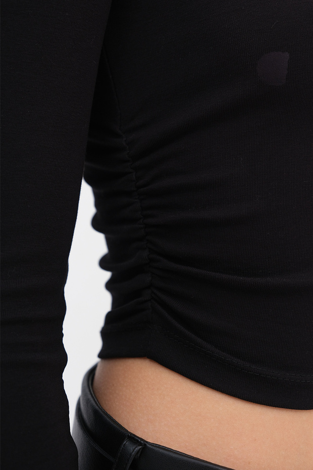 بلوزة أساسية ذات أربطة على الجوانب B4164-U13 - 3