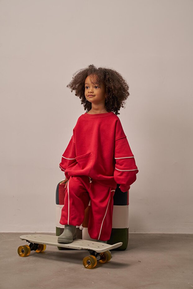 Red Asymmetrical Pocket Detailed Oversize Children's Top and Bottom Set