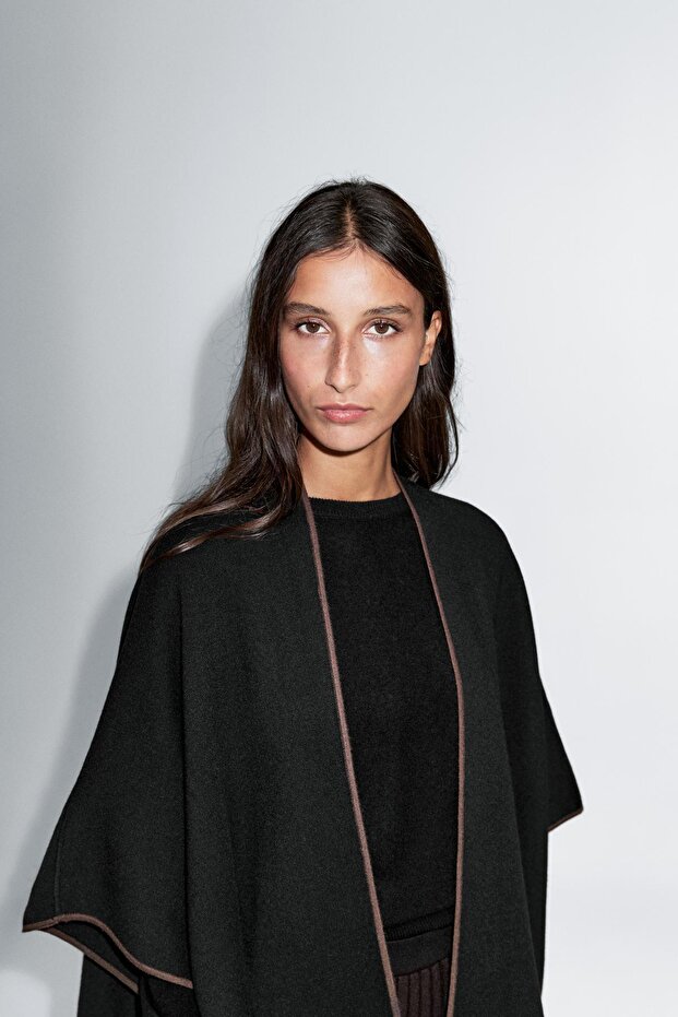 Kontrast detaylı triko panço - 2