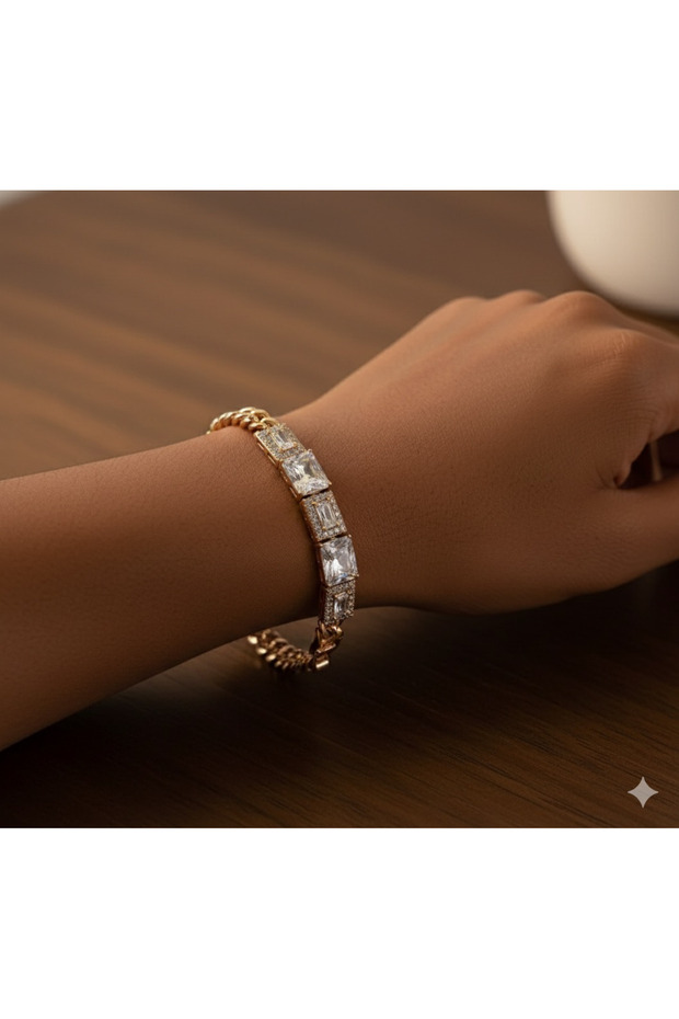 Xuping Anti-Tarnish Hypoallergenic Bracelet with Baguette Design (2-Year Importer Warranty)