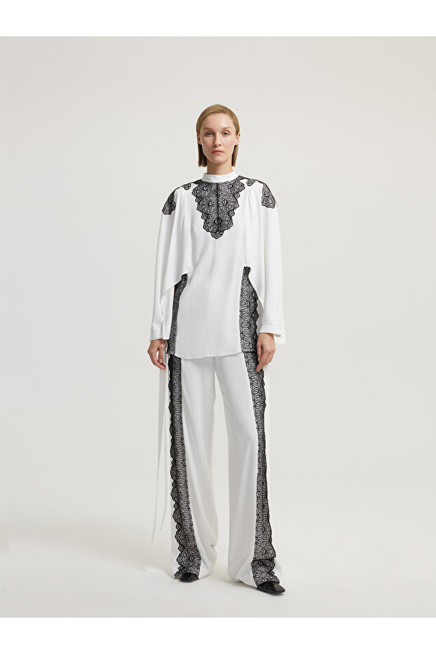 Kontrast Dantelli Beyaz Bluz - 1