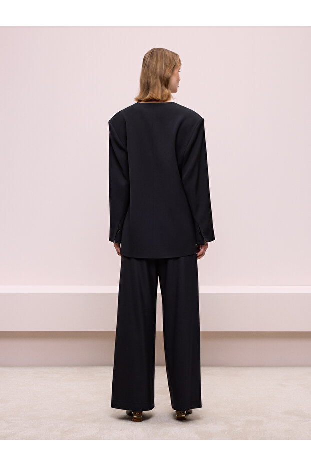 Vatkalı Siyah Ceket - 3