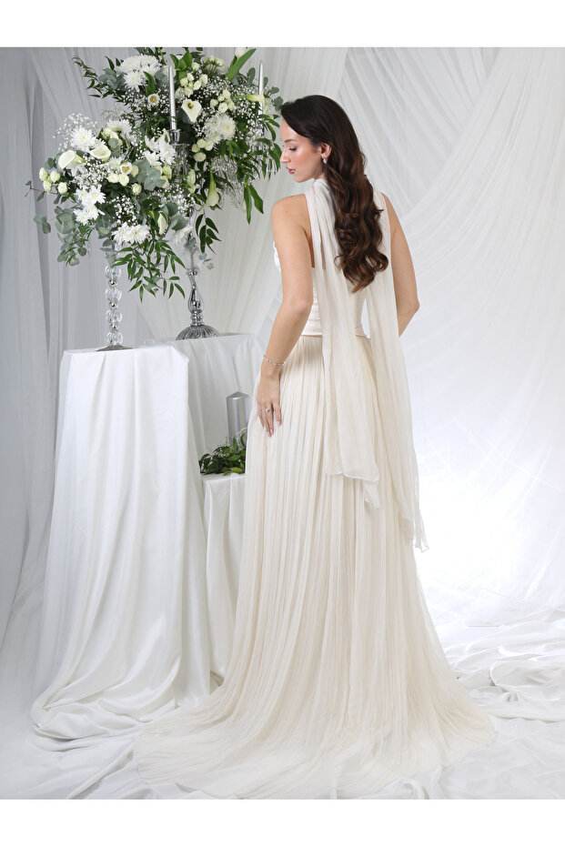 Classy Elegance Sade Nişan Elbisesi - 6