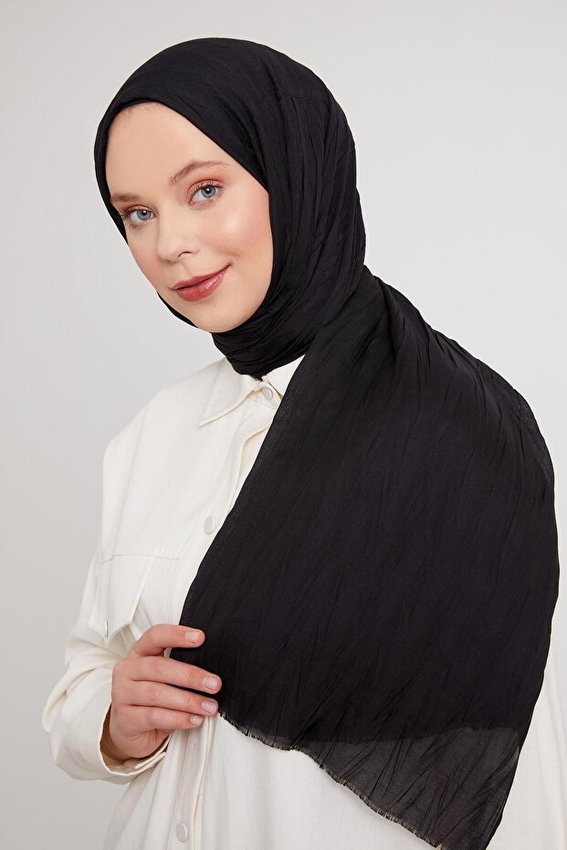 Siyah Pliseli Pamuklu Şal - 2