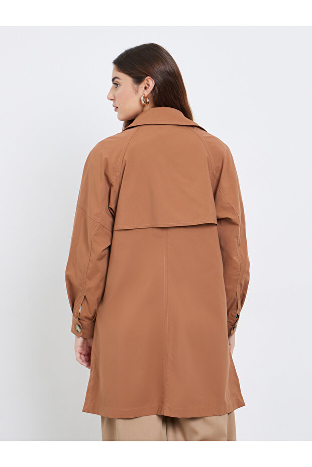 معطف ترنش طويل من الصدأ بأزرار - 5