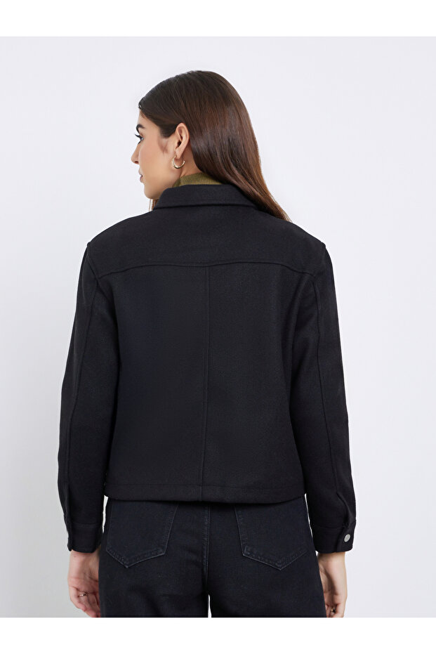 Black Regular Fit Buttoned Trucker Jacket - 5