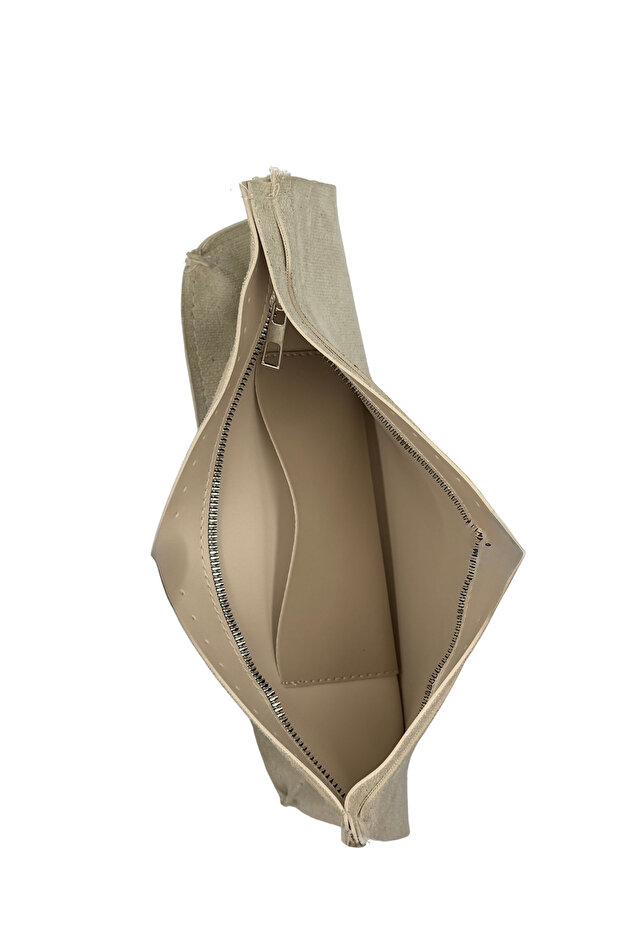 Lined Pocket Faux Leather Length 25 cm - Width 35 cm (Cream)